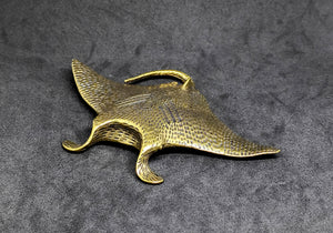 Giant Manta Ray Brass Figurine