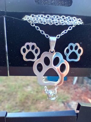 Paw Necklace Earrings Set