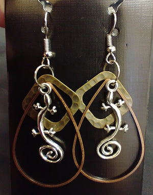 Gecko on Copper Rings Earrings